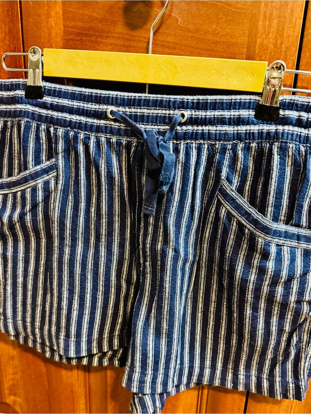 Gap Striped Navy Men's Drawstring Shorts